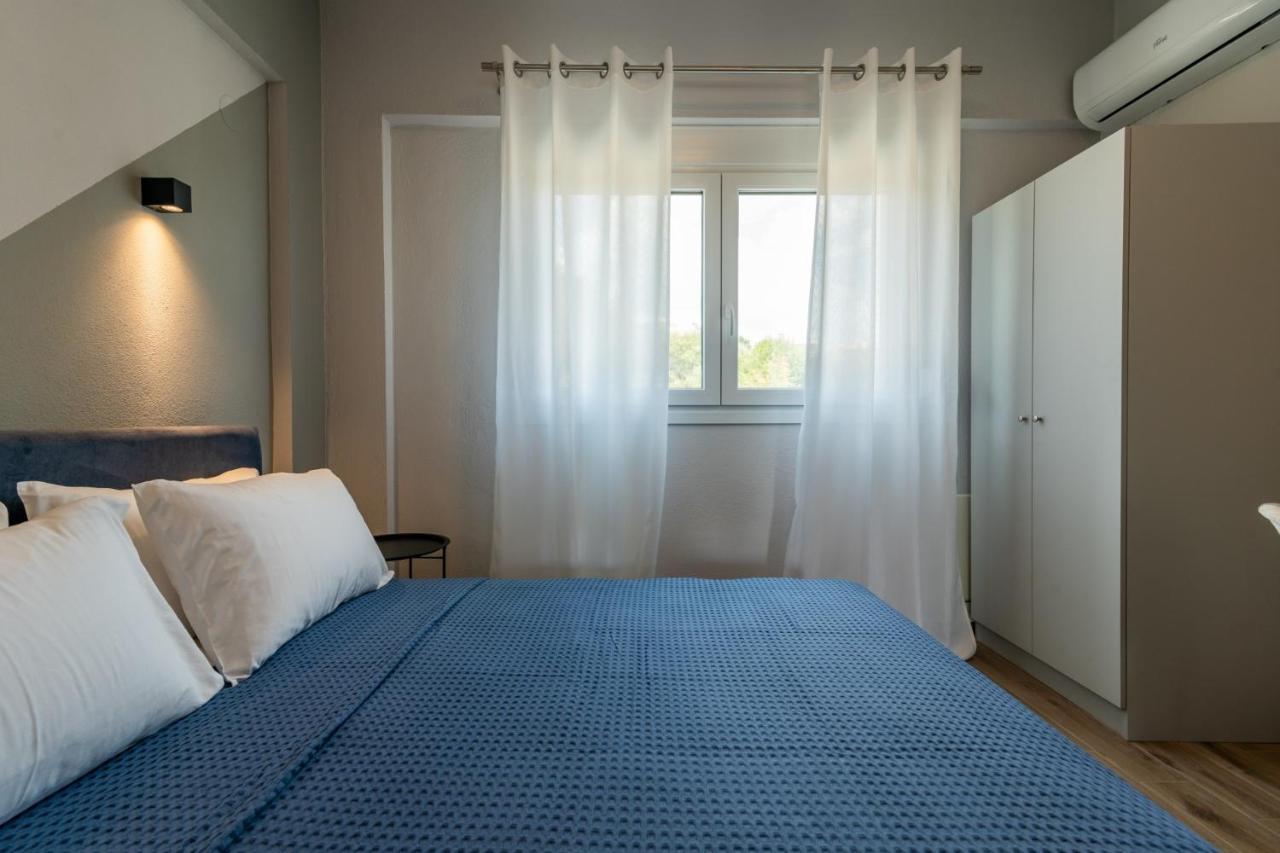Mg Villas & Suites PalaiónTsiflíkion 外观 照片
