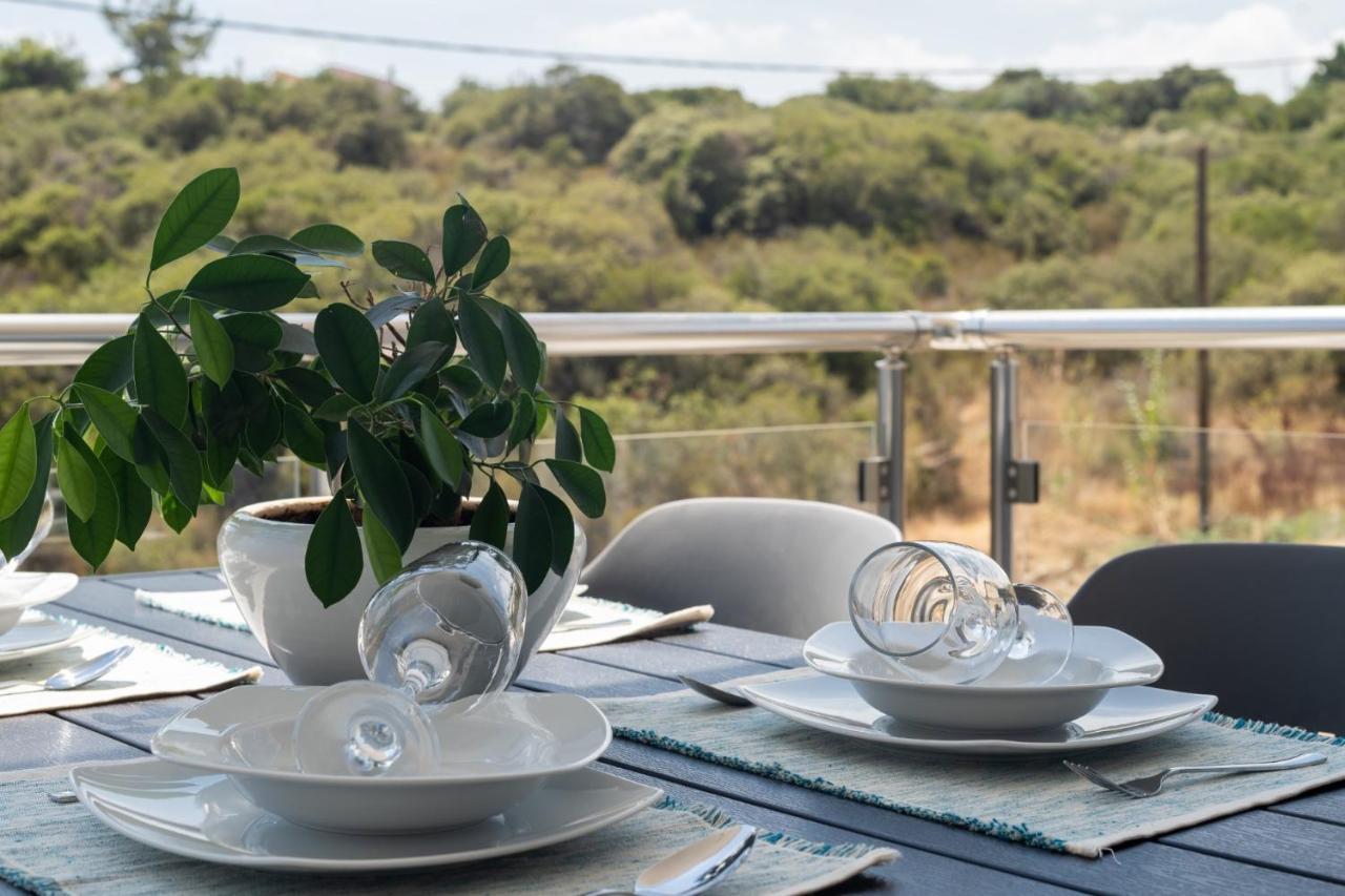 Mg Villas & Suites PalaiónTsiflíkion 外观 照片