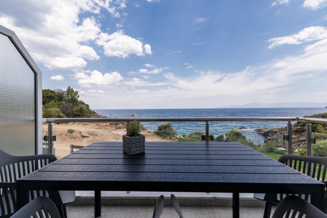 Mg Villas & Suites PalaiónTsiflíkion 外观 照片