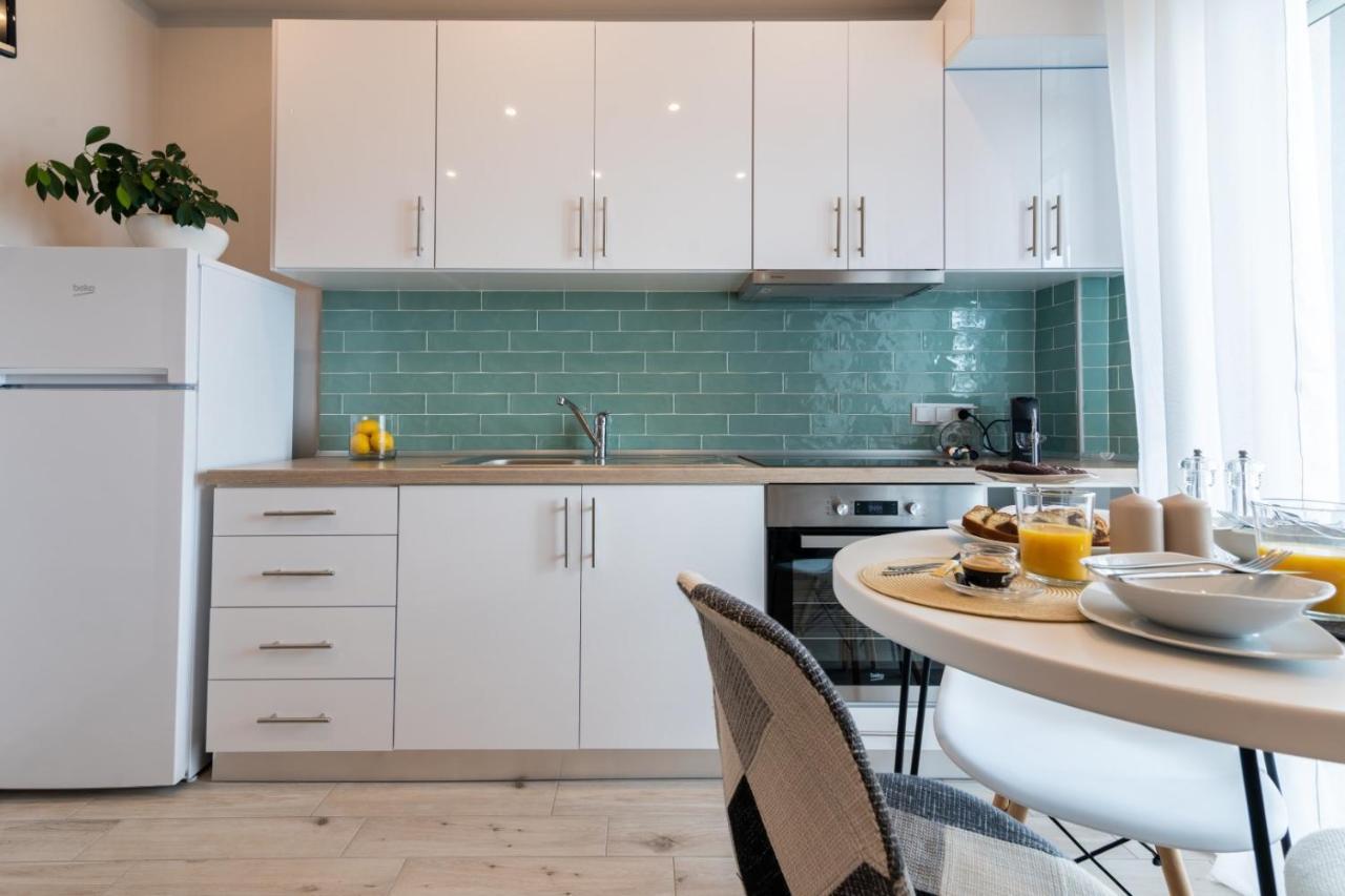 Mg Villas & Suites PalaiónTsiflíkion 外观 照片