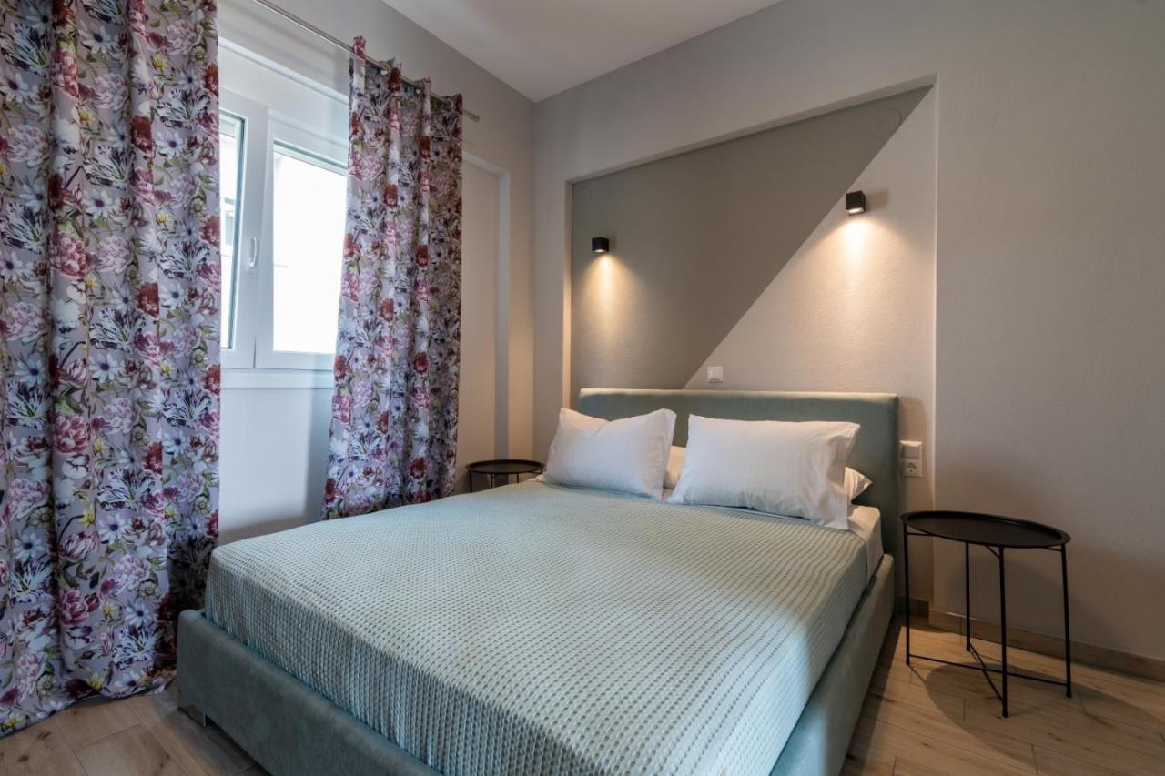 Mg Villas & Suites PalaiónTsiflíkion 外观 照片
