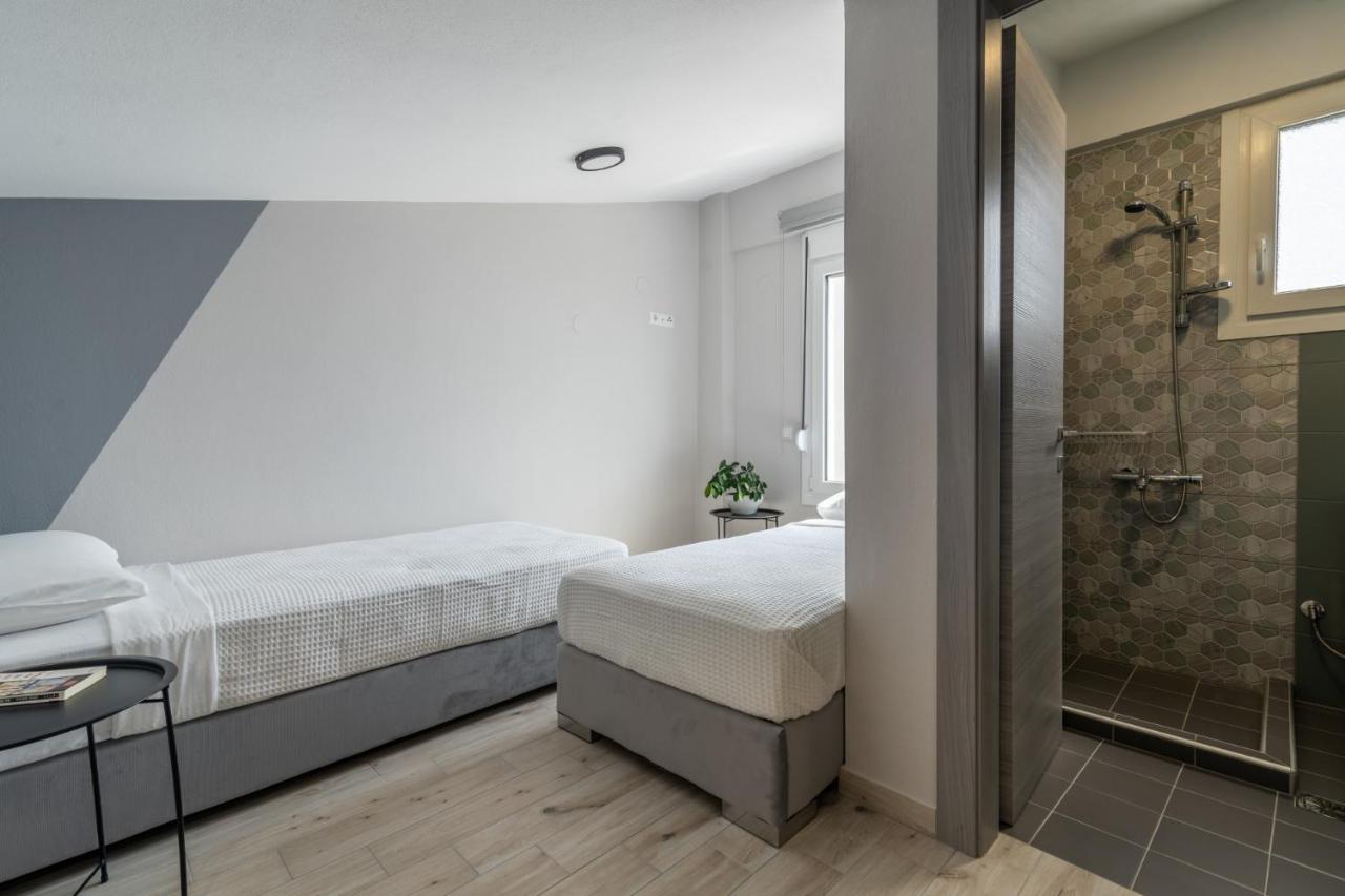 Mg Villas & Suites PalaiónTsiflíkion 外观 照片