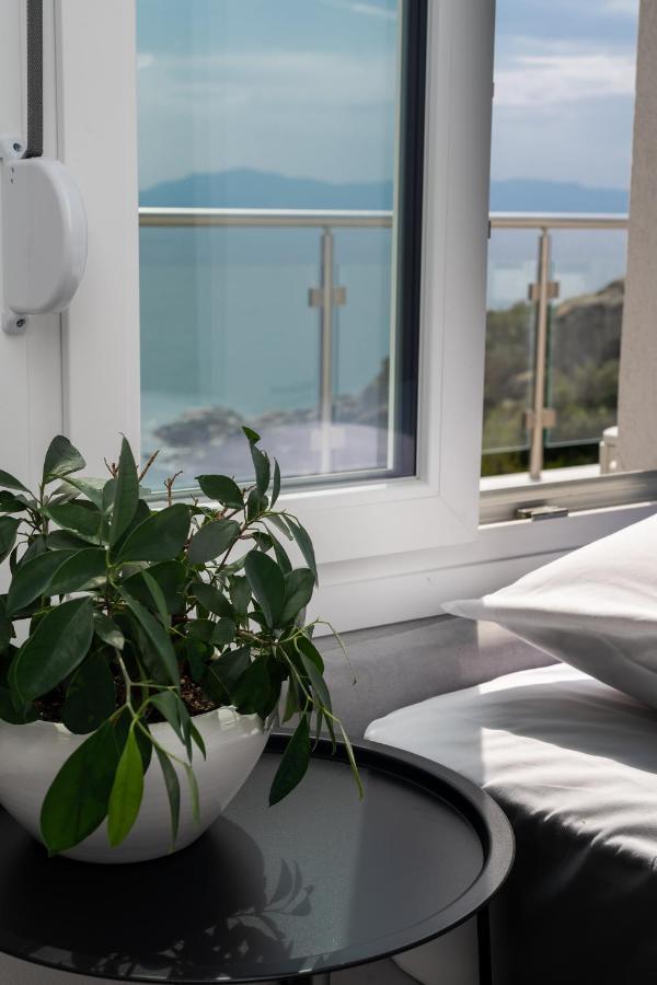 Mg Villas & Suites PalaiónTsiflíkion 外观 照片