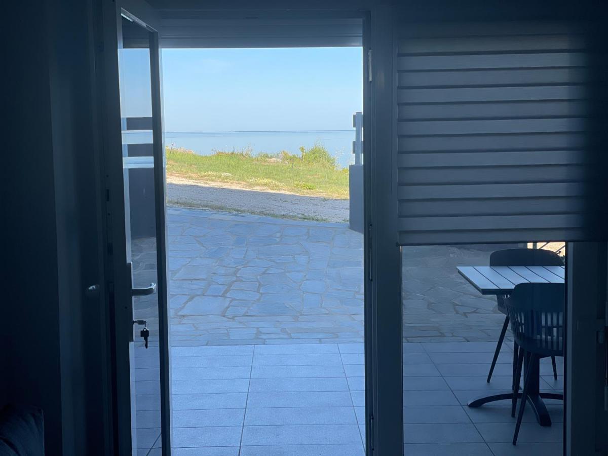 Mg Villas & Suites PalaiónTsiflíkion 外观 照片